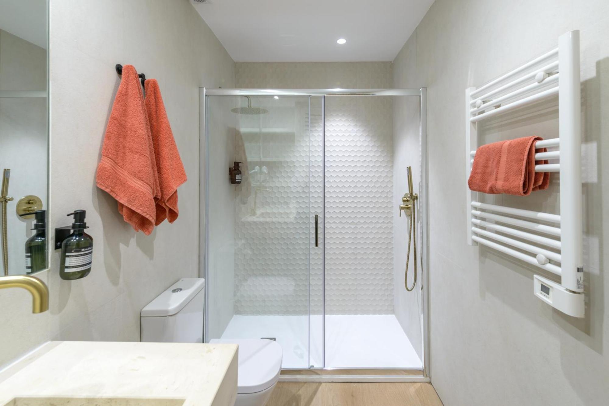 Apartamento Gran Via New 2br 1bth Elevator Madrid