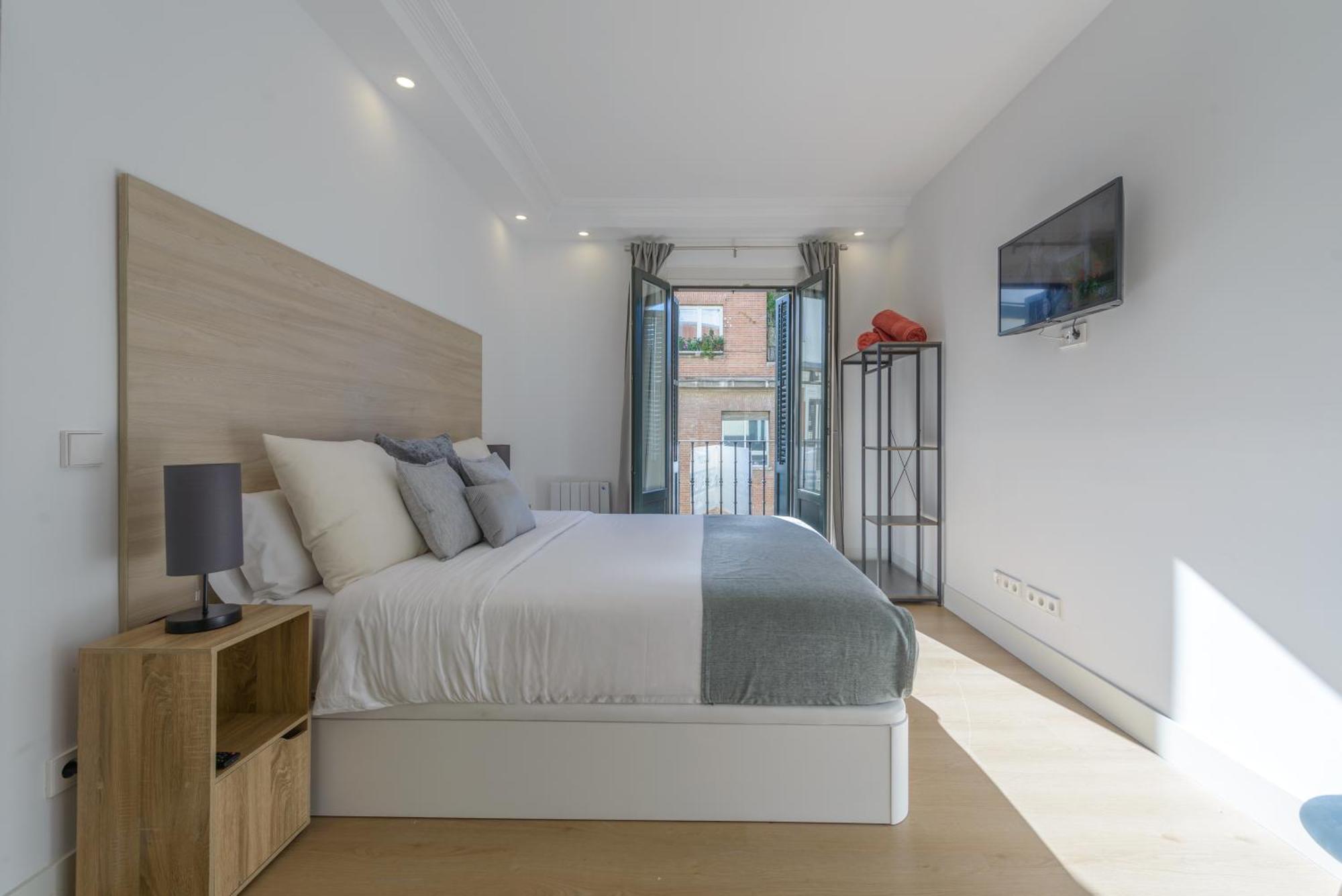Gran Via New 2br 1bth Elevator Apartamento Madrid